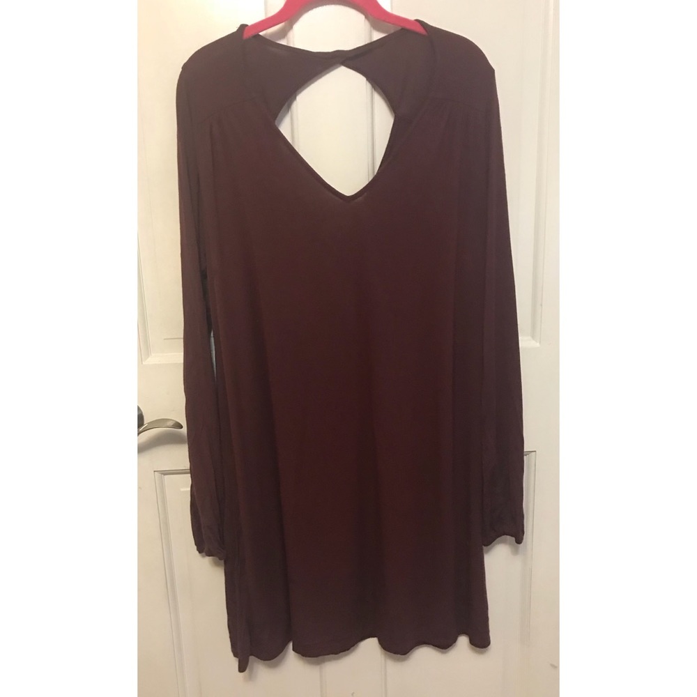 Wine Red Long Sleeve Dress with Back Cutout